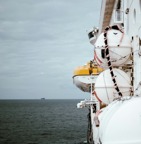 Stay Safe at Sea with Reliable Lalizas Life Rafts